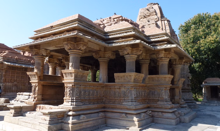 Sas-Bahu Temple, Nagda