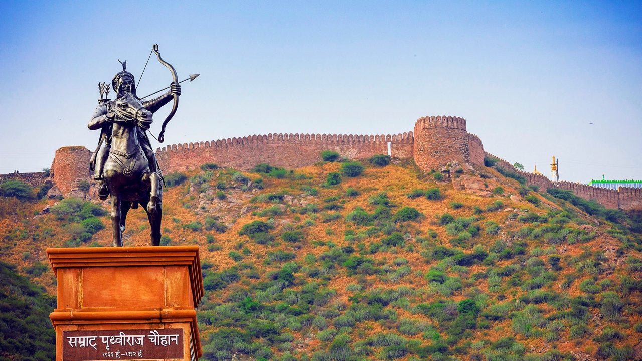 Explore the Historic Taragarh Fort in Ajmer