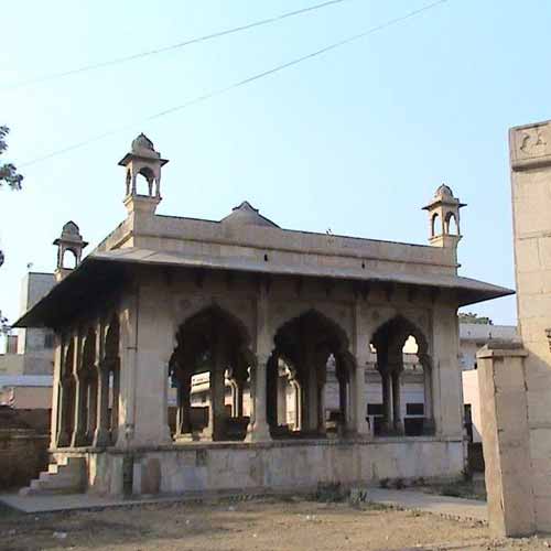 Abdulla Khan's Tomb 
