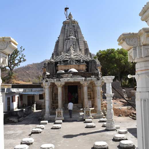 Muchhal Mahavir Temple 